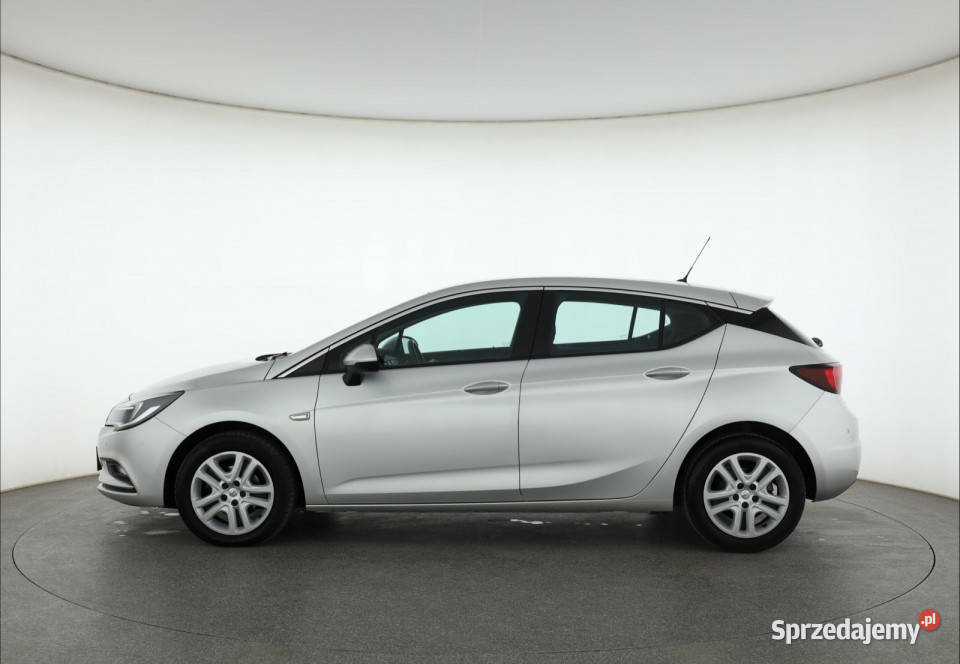 Opel Astra 14 T Piaseczno