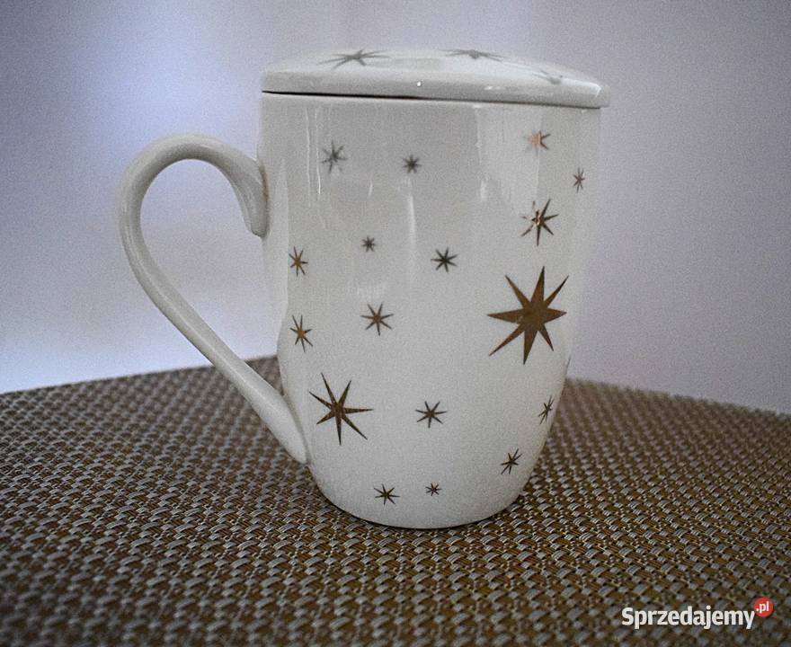 Ceramiczny kubek z przykrywką drugi Chełmno