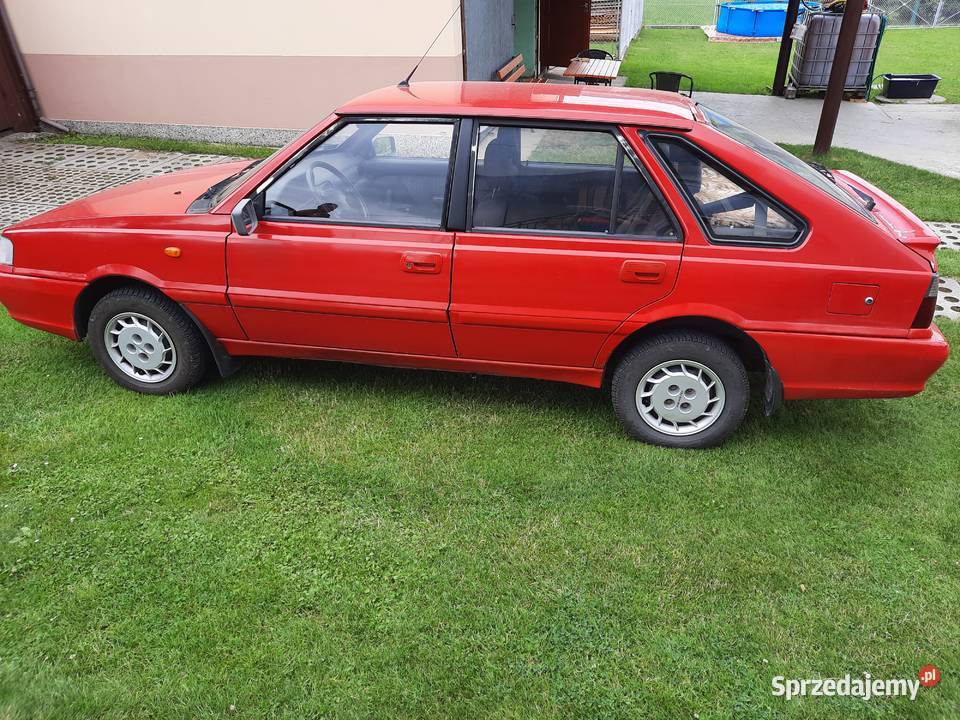 polonez caro plus garażowany Wola Łużańska