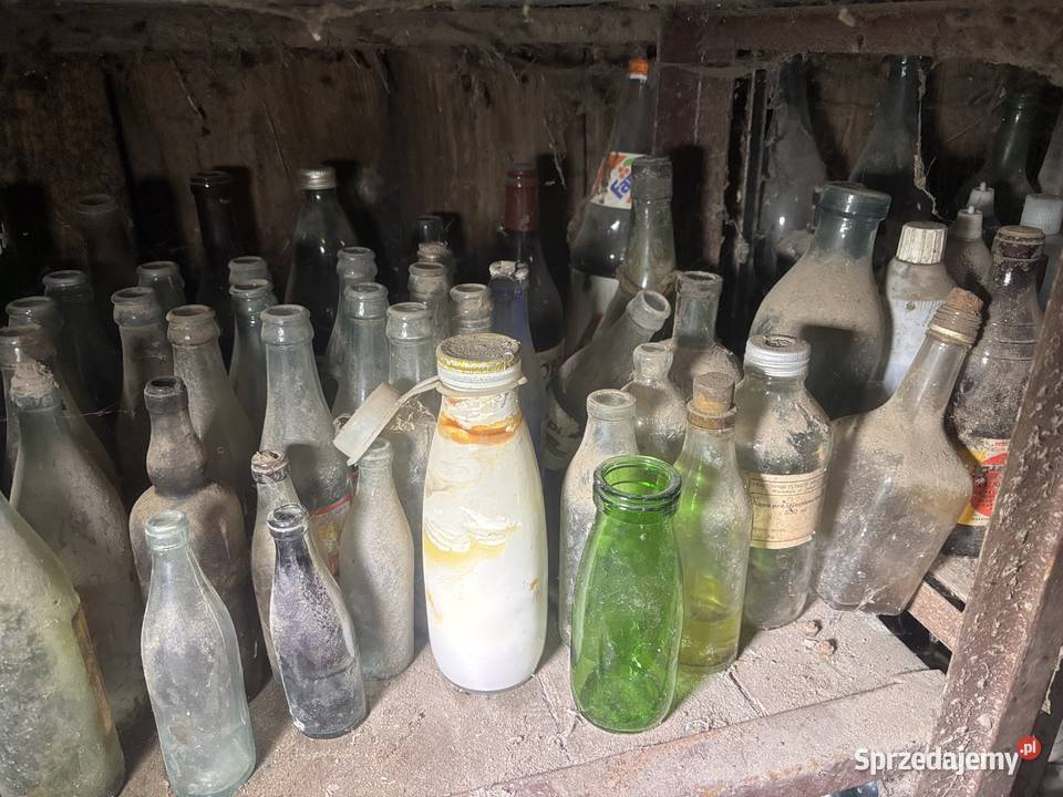 stara butelka alkocholu PRL winie wodce piwie