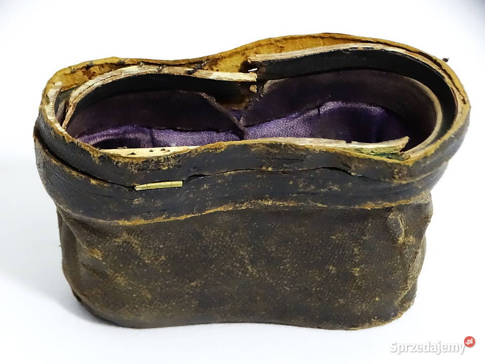 Zabytkowa mała lornetka z etui futerałem sprzedam