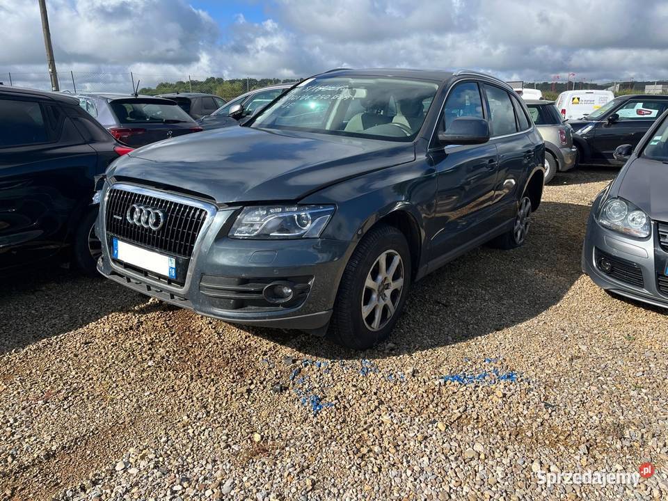 AUDI Q5 30 V6 TDi 240 STronic7 FZ943 uszkodzony
