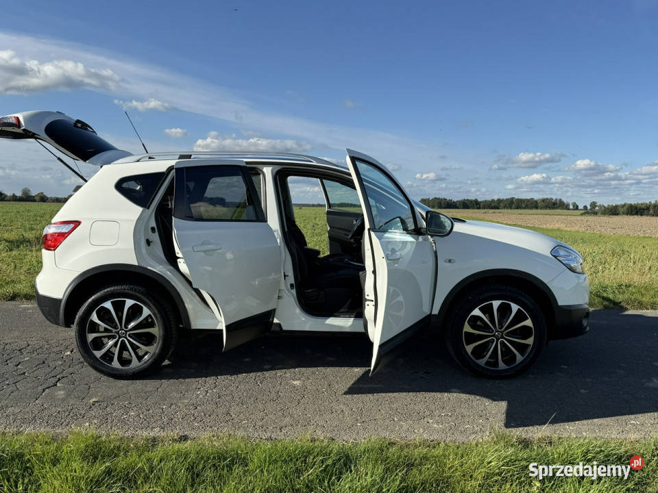 Nissan Qashqai 20 benzyna 141 IWay Kamera 360 Rok produkcji 2012 Ocice