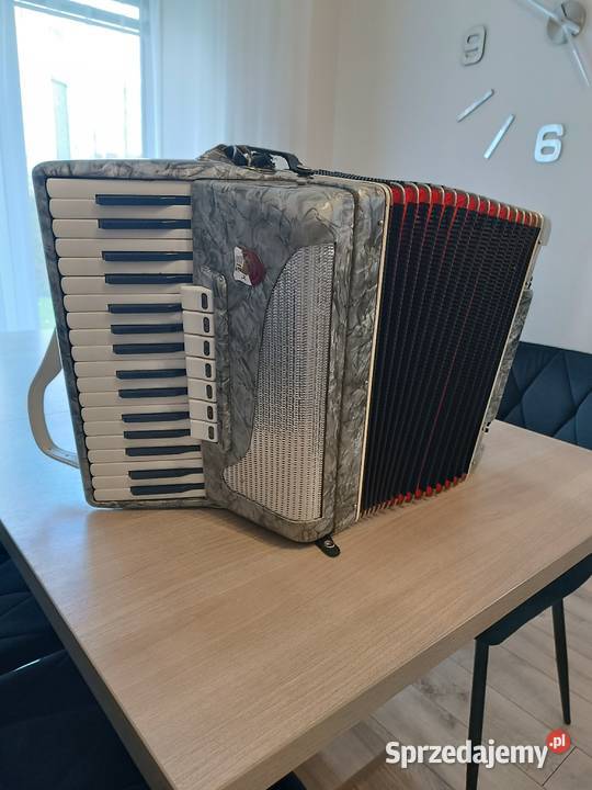 Akordeon victoria 80 basów Ropczyce