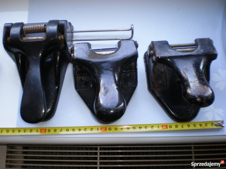 Zabytkowy stylowy ciężki dziurkacz biurowy Barlinek sprzedam