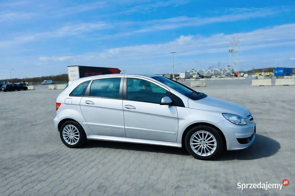 MEECEDES B Klasa 17 benzyna 2009 benzyna łódzkie Radomsko