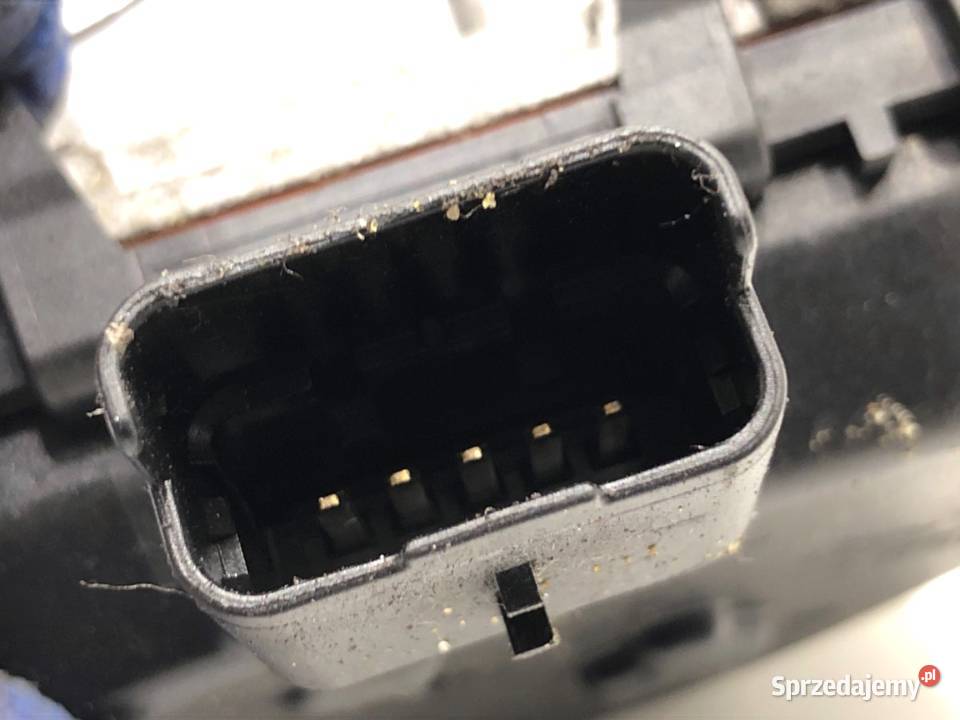 PRZEPUSTNICA PEUGEOT 208 I 9807238580 16 75 Części samochodowe