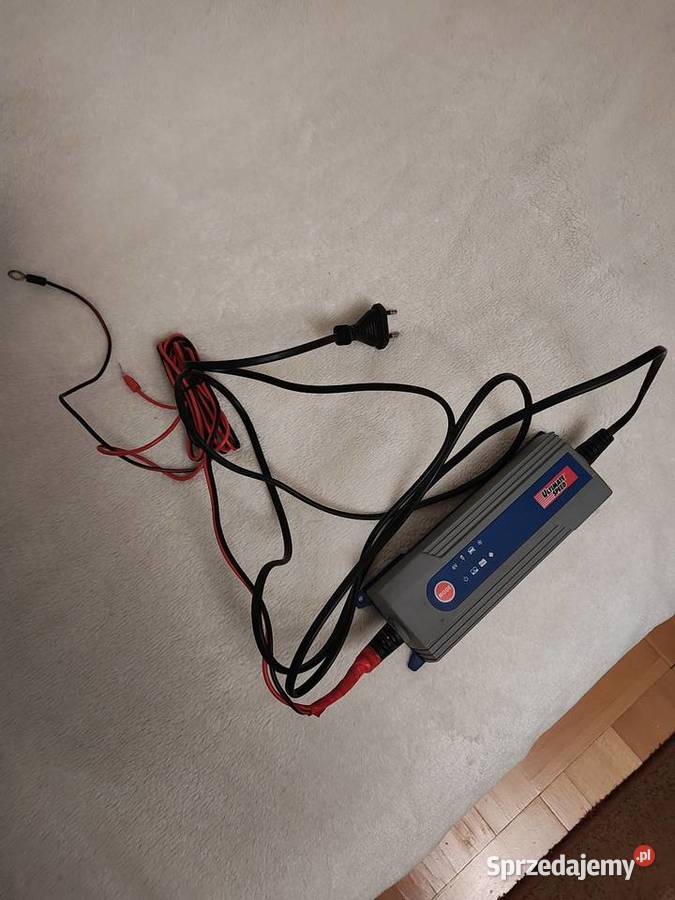 Prostownik samochodowy Ultimate 12V sprzedam