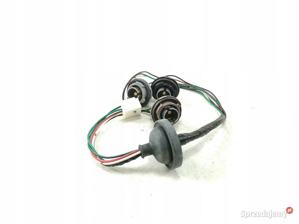 WIĄZKA LAMPY TYŁ MAZDA DEMIO I 9602 ORIGINAL OE Materiały instalacyjne