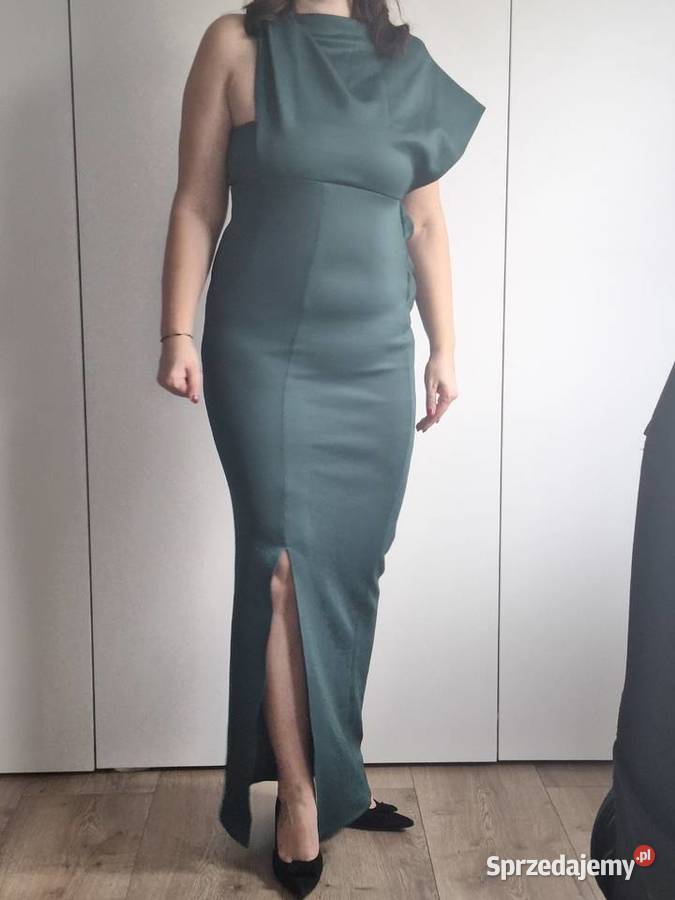 Wieczorowa sukienka Połajewo