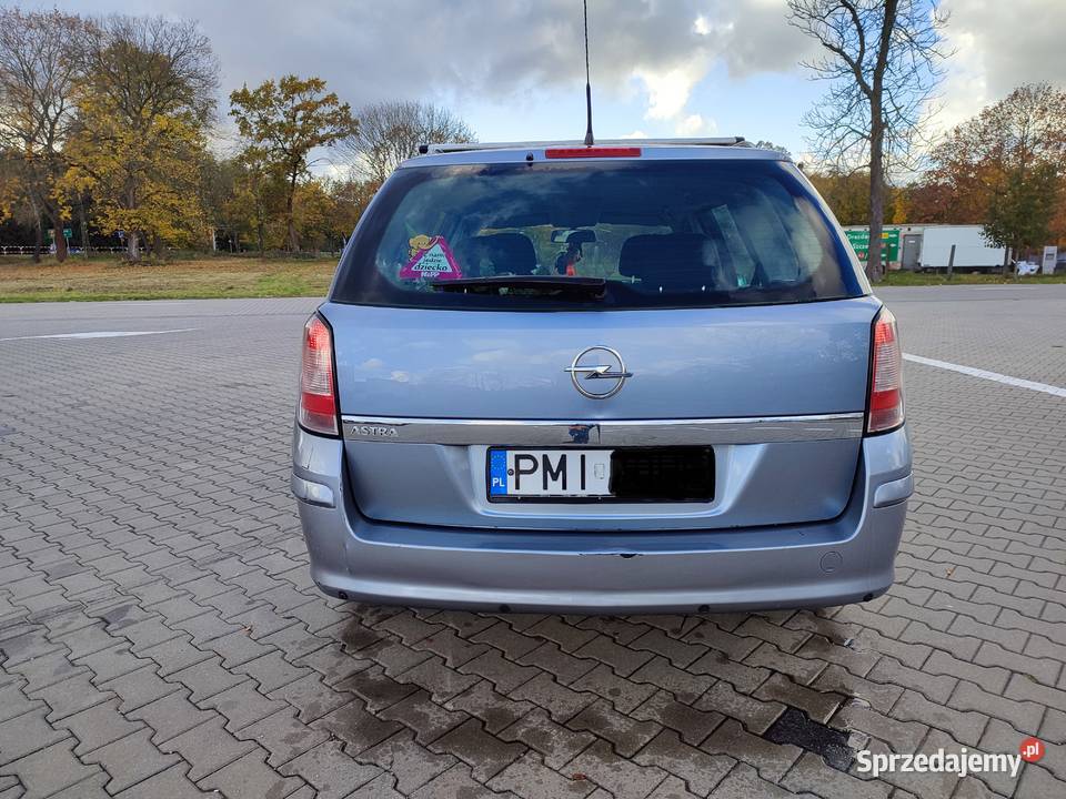 Opel Astra H kombi 2007 r Samochody osobowe Międzychód