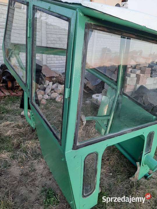 Kabiny Sokółki Czeska Ursus C360C355 pomorskie Luzino