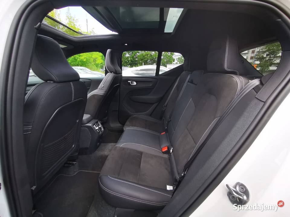 82kWh Recharge Twin AWD Ultimate Salon Polska 1cm3 Warszawa