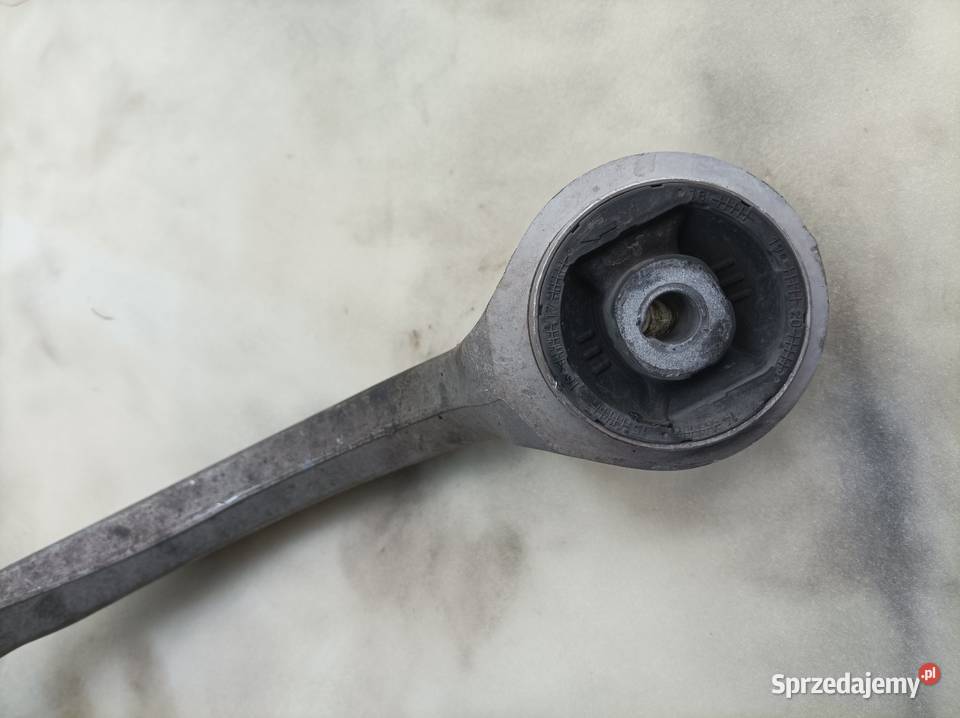 8W0407695B Audi A4 B9 A5 8W Wahacz lewy przód Skoczów sprzedam