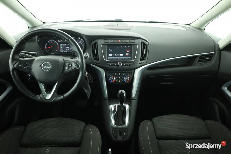 Opel Zafira 14 Turbo automatyczna sprzedam