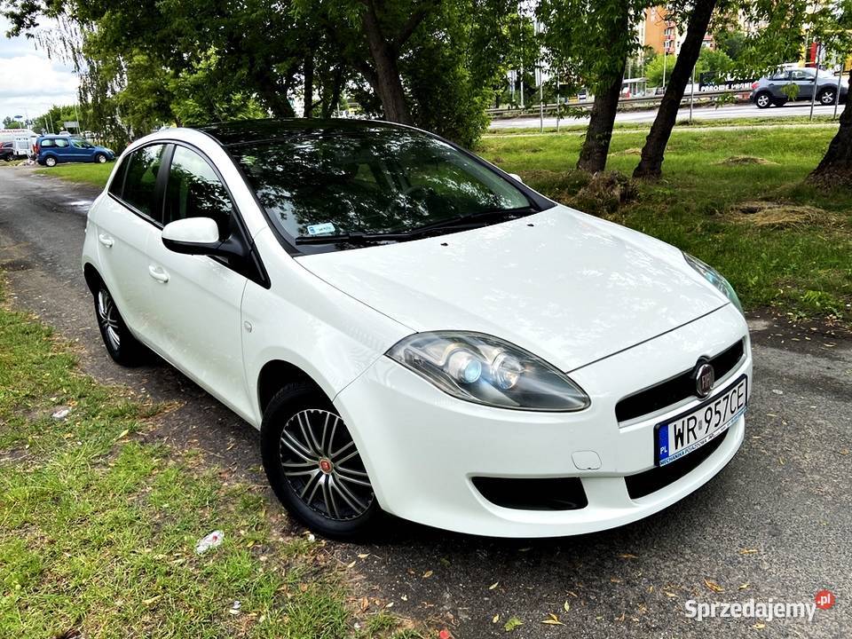 Fiat Bravo Salon Polska 16 JTD 105 ksenon czarny Zarejestrowany w Polsce Radom sprzedam