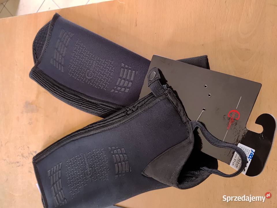Czapsy ThermoStretch czarne 146 Pozostałe mazowieckie Kazanów