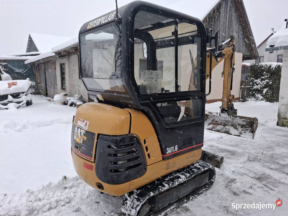 Mini koparka Caterpillar 3016 Biłgoraj