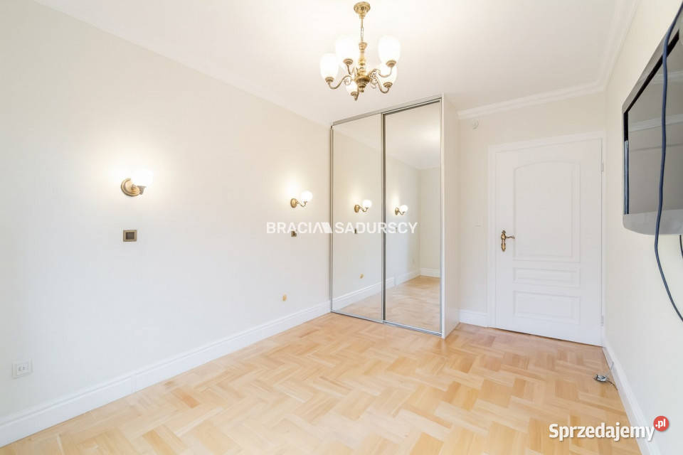 sprzedaży mieszkania 531m2 2 pokoje Kraków