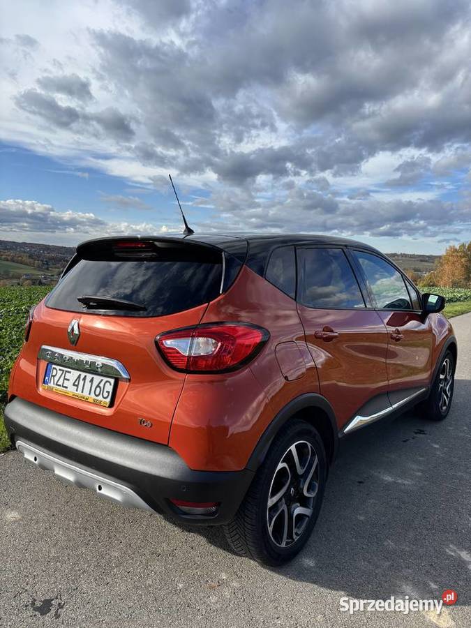 Renault Captur 2014 benzyna Polski salon nieuszkodzony Chmielnik