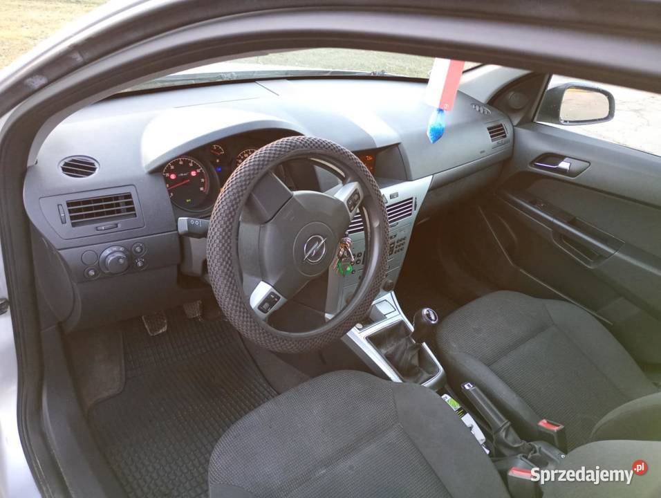 Sprzedam super tanio nieuszkodzony zachodniopomorskie Szczecinek