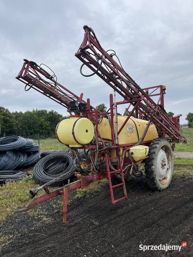 Opryskiwacz hardi 2400l Hardi