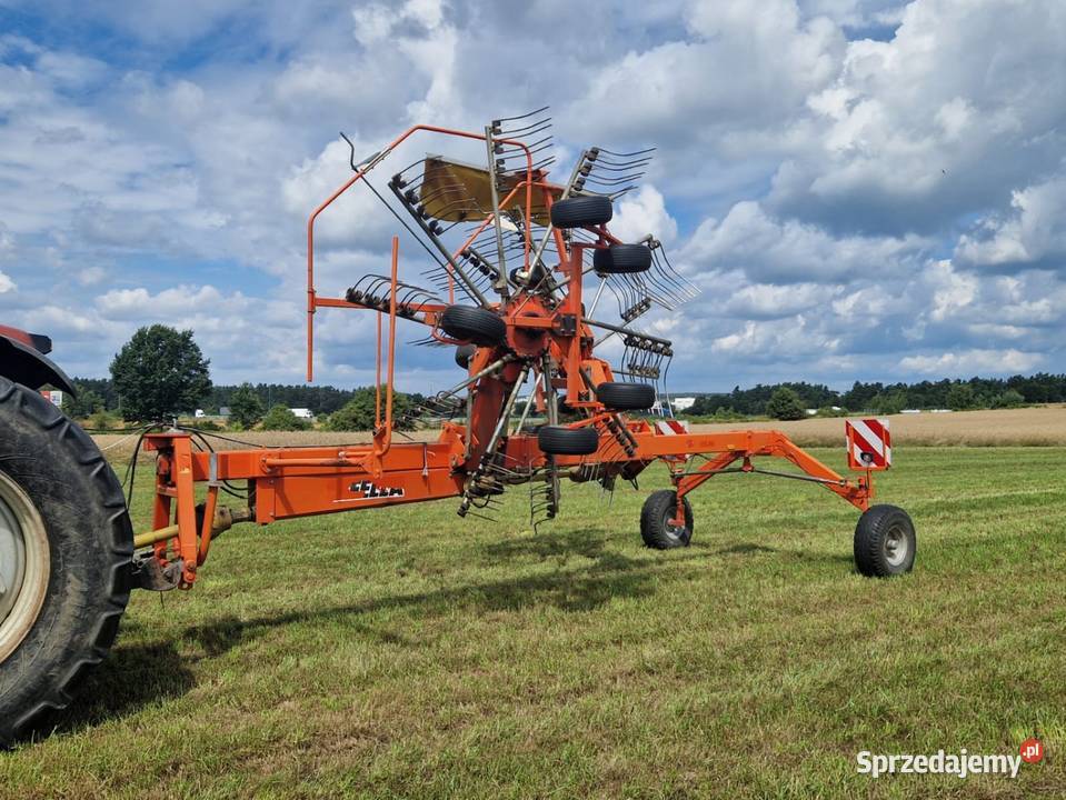 Zgrabiarka dwukaruzelową fella ts1401 Godzieszów