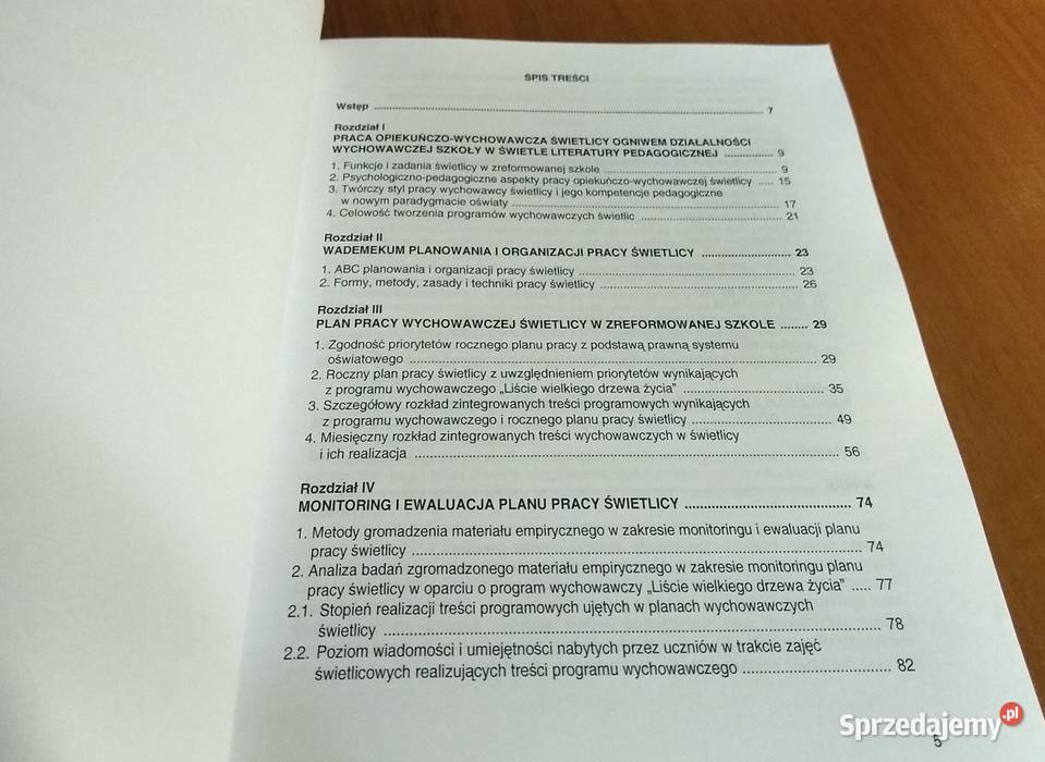 Przewodnik metodyczny do programu wychowawczego