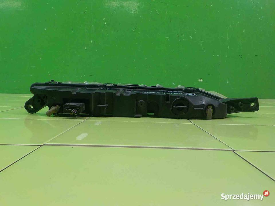 C4 GRAND PICASSO II 20 BHDI 15r lampa DRL lewa mazowieckie Suków