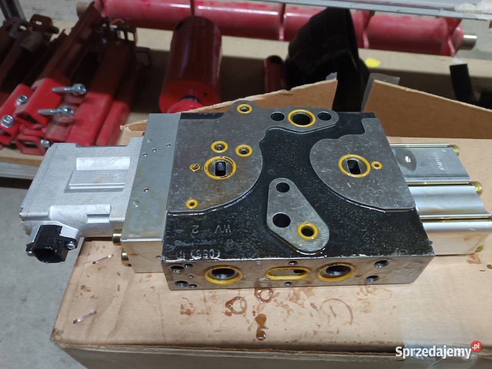 Zawór sekcja zaworu 47595559 47735821 Gręblin