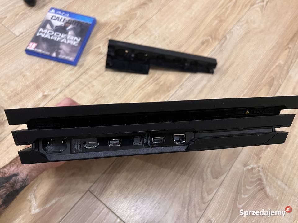 Playstation 4 PRO 1TB 2 pady gry Lublin