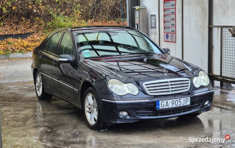 Mercedes Benz C Klasa automat 18 Sedan / Limuzyna pomorskie Słupsk