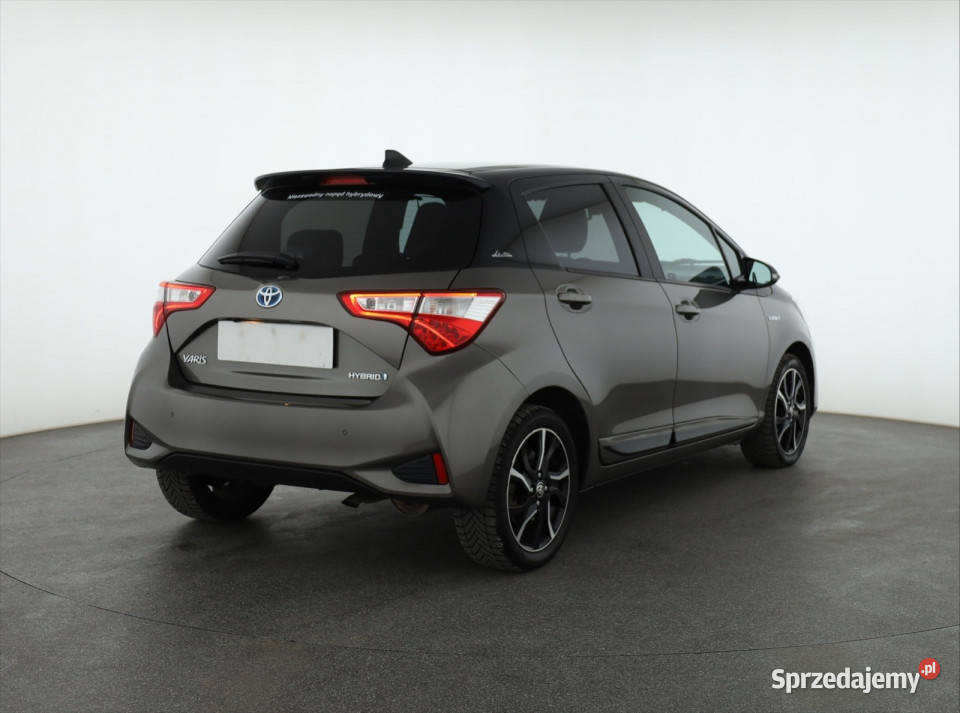 Toyota Yaris Hybrid Piaseczno