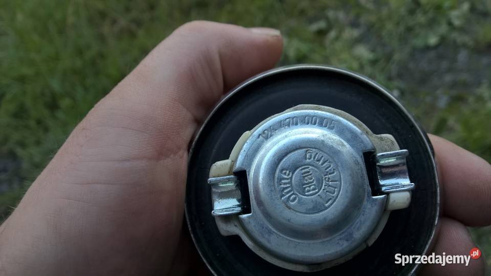 Korek wlewu paliwa baku Mercedes w124 sprzedam