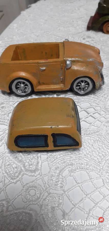 Stare kolekcjonerskie metalowe autko zabawka