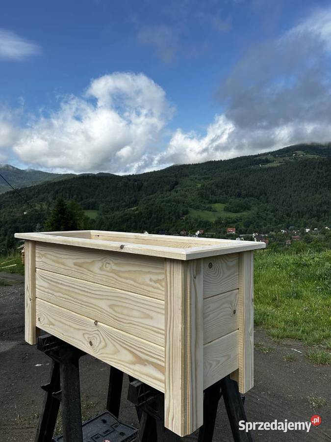 Donice ogrodowe drewniane