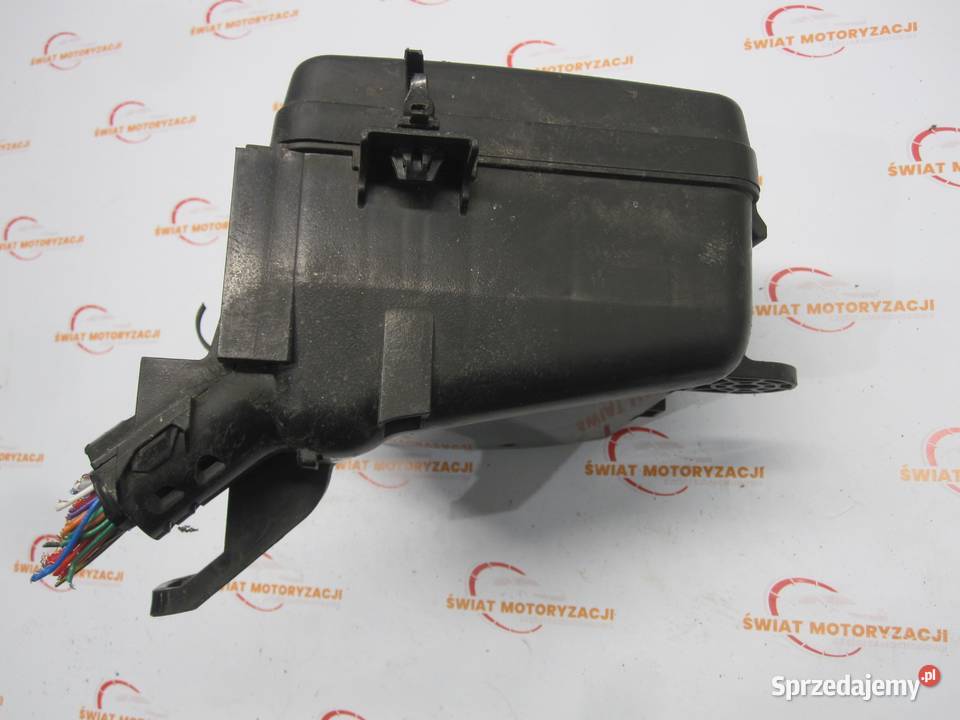 NISSAN LEAF I 11r skrzynka bezpieczników Kielce