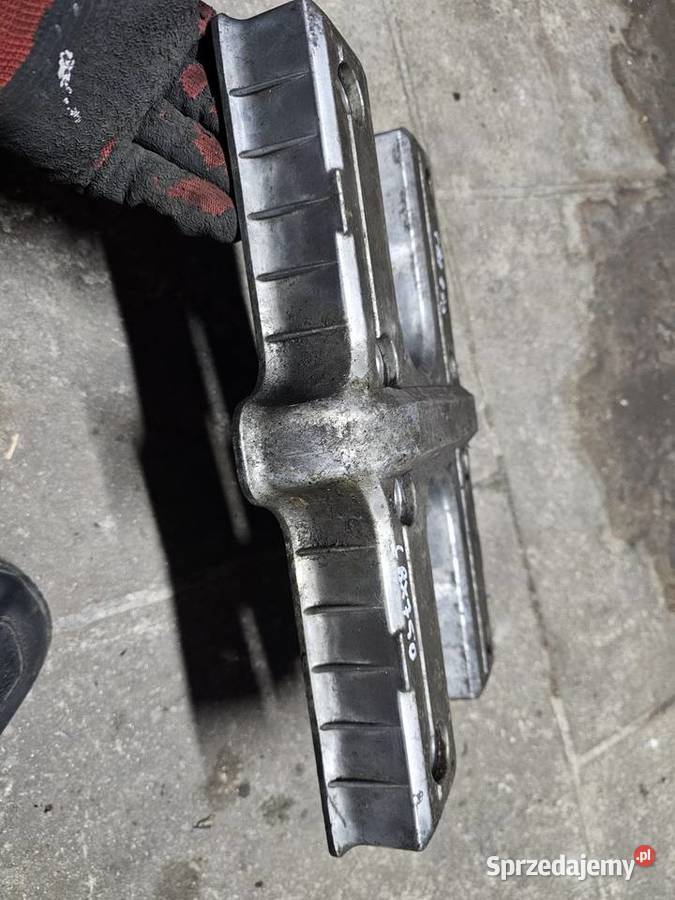 Honda cbx 750 pokrywa zaworów głowicy zaworowa sprzedam