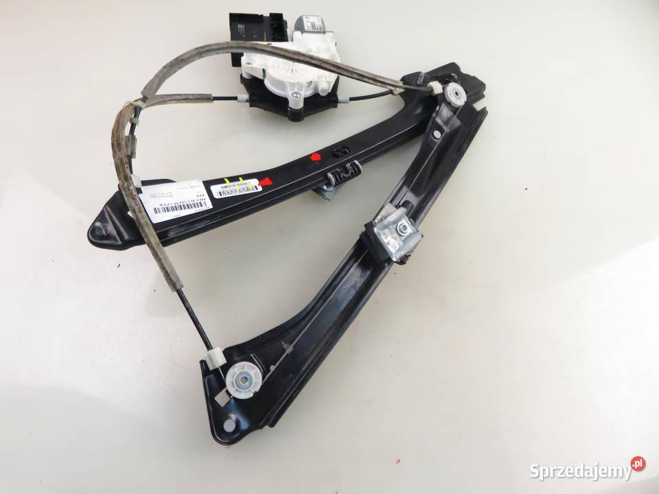 PODNOŚNIK SZYBY PRAWY PRZEDNI VW JETTA IV