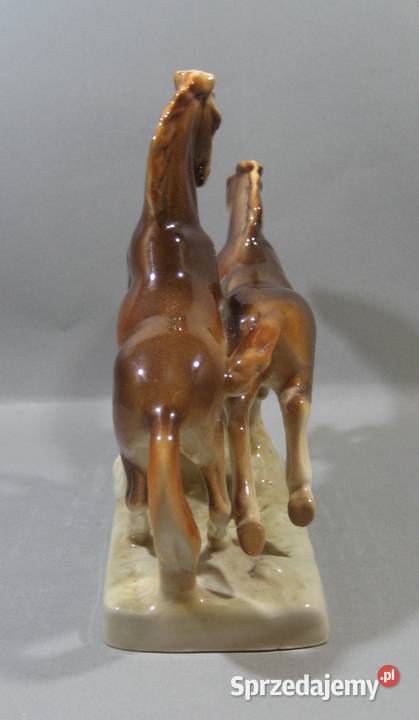 Figurka Porcelanowa Royal Dux 1971 r wy 15