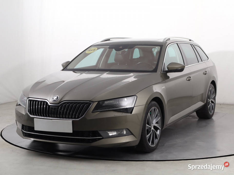 Skoda Superb 20 TSI nawigacja Katowice