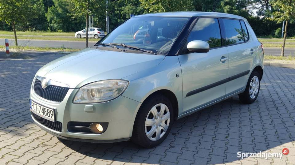 Skoda Fabia 12 benzyna 2009r zielony Toruń