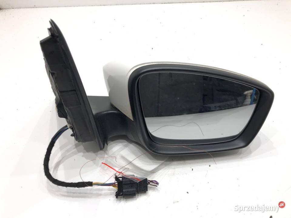 LUSTERKO PRAWY SKODA FABIA III Hatchback