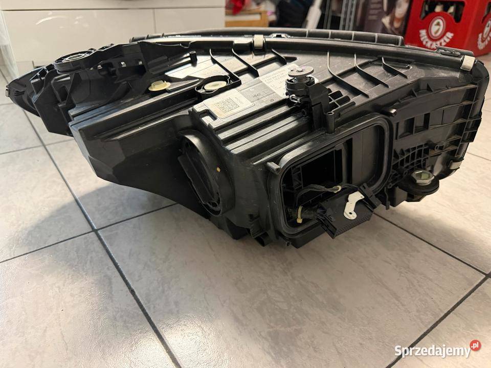 Mercedes C klasa W206 lampa led lewa Przygodzice sprzedam