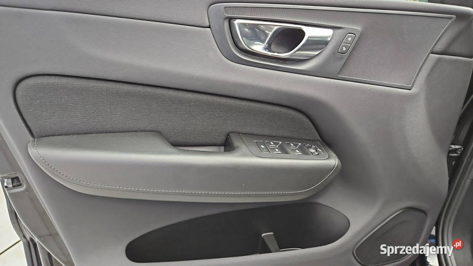 Volvo XC 60 B4 B Momentum Pro aut Z Polskiego kurtyny powietrzne Warszawa