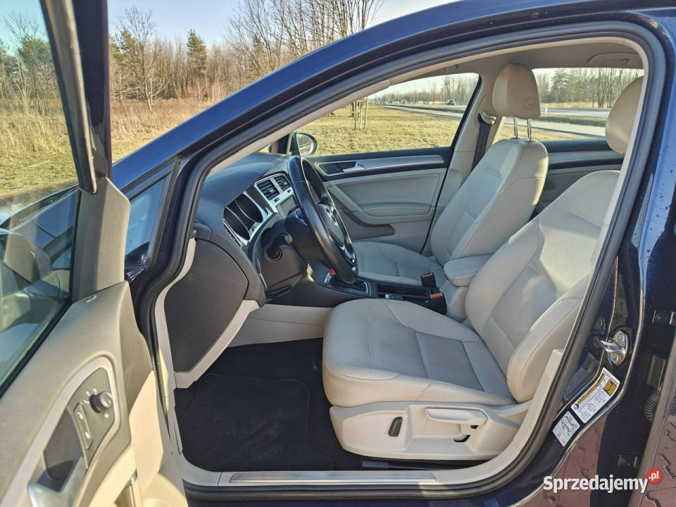 Volkswagen Golf VII 2012 niebieski