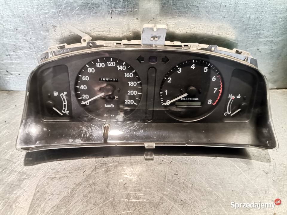 LICZNIK ZEGARY TOYOTA COROLLA E11 BENZYNA Nowy Sącz sprzedam