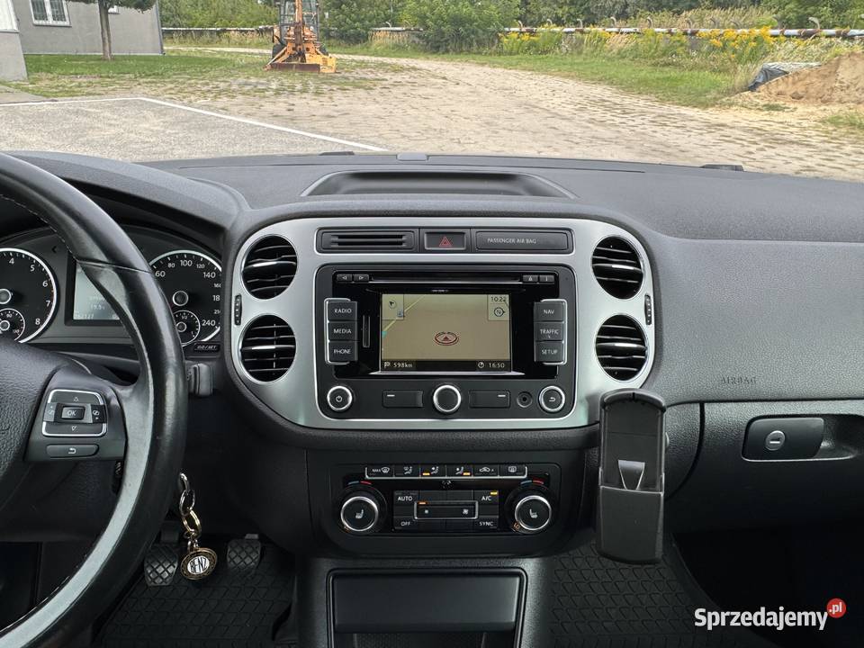 VW Tiguan 14 BENZYNA 4x4 Klimatronik Nawigacja benzyna Tiguan Konin