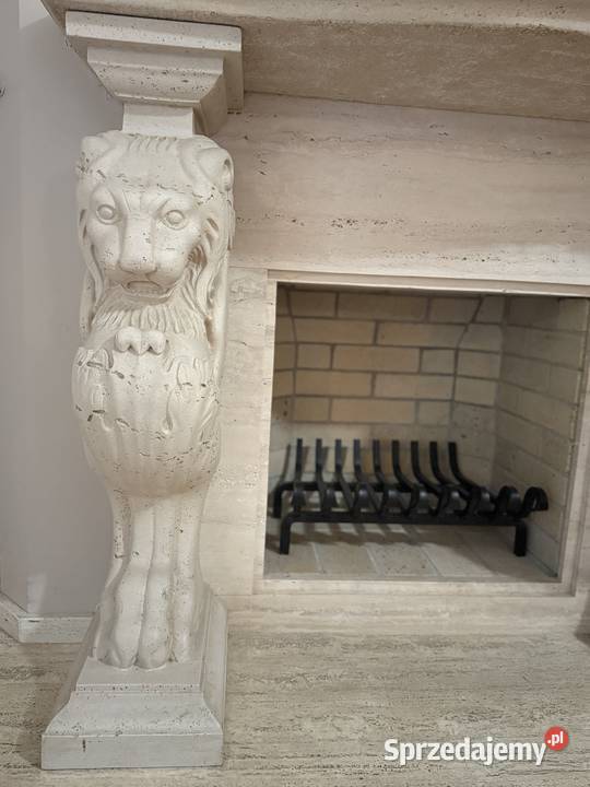 Wyjątkowa obudowa kominka z rzeźbionymi lwami Michałowice sprzedam