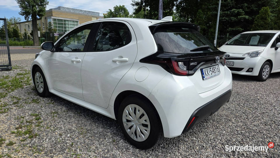 Toyota Yaris 15HSD 125 Salon Bezwypadkowy Otwock Mały